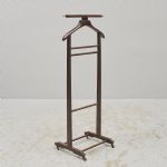 1541 7385 VALET STAND